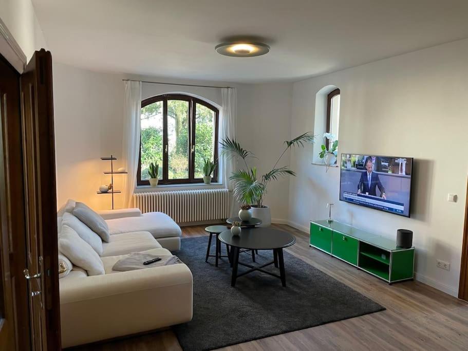 Verwunsches Haus Mit Parkplatz In Bester Lage Markkleeberg Dış mekan fotoğraf