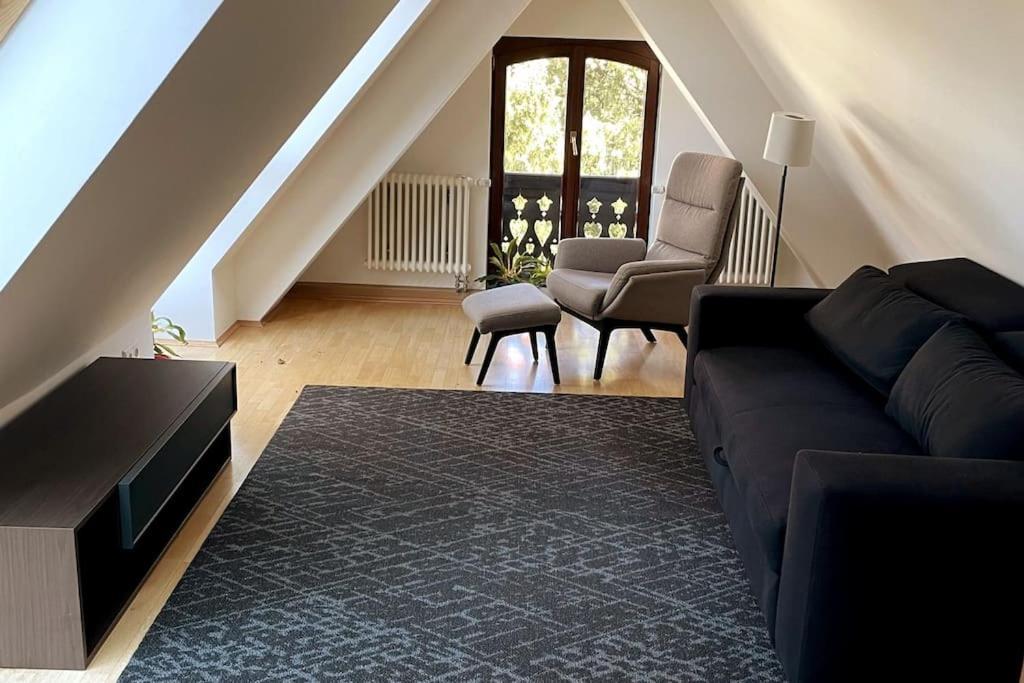 Verwunsches Haus Mit Parkplatz In Bester Lage Markkleeberg Dış mekan fotoğraf